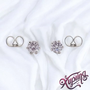 Egy köves XP White fülbevaló 4mm Egy köves XP White fülbevaló 4mm